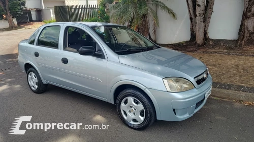 CORSA 1.4 MPFI Maxx Sedan 8V