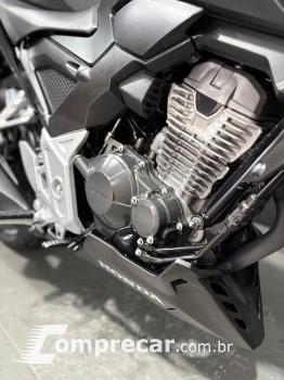 CB 300 F TWISTER CBS