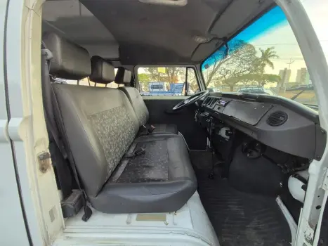 Kombi 1.4 FLEX STD LOTAÇÃO 12 LUGARES