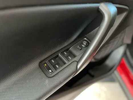 TRACKER 1.0 TURBO FLEX LT AUTOMÁTICO