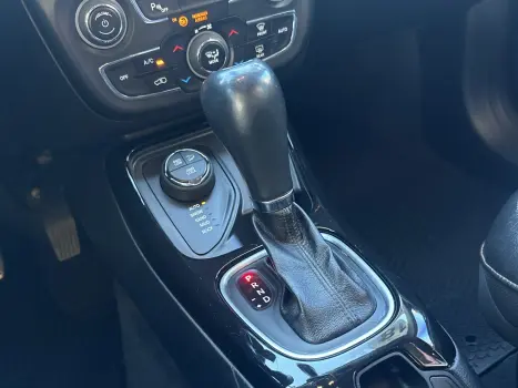 COMPASS 2.0 16V DIESEL LIMITED 4X4 AUTOMÁTICO