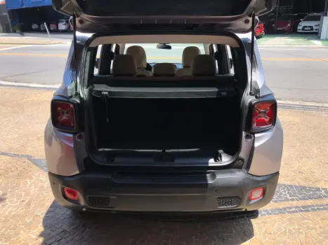 Renegade 1.8 16V Flex 4P Automático