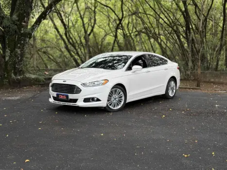 FORD FUSION 2.0 TITANIUM FWD 16V GASOLINA 4P AUTOMÁTICO 4 portas