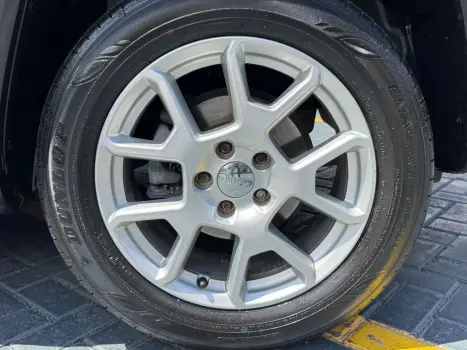 RENEGADE 1.8 16V Sport