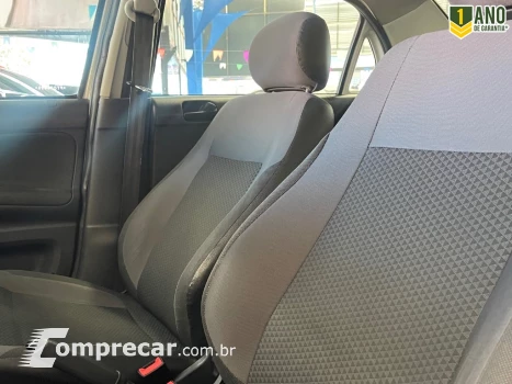 VOYAGE 1.0 12V MPI TOTALFLEX 4P MANUAL