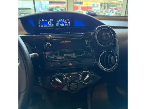 ETIOS 1.5 X SEDAN 16V FLEX 4P AUTOMÁTICO
