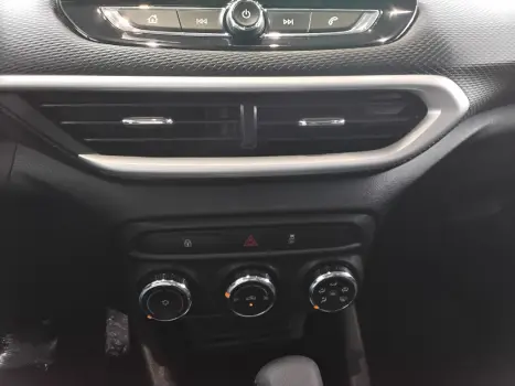 TRACKER 1.0 TURBO FLEX LT AUTOMÁTICO