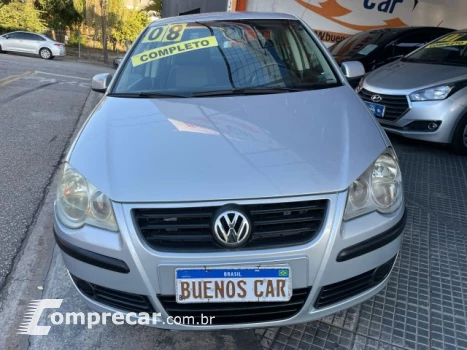 POLO SEDAN - 1.6 MI 8V 4P MANUAL