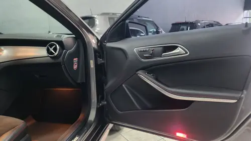 GLA 250 Sport 2.0 TB 16V 4x2  211cv Aut.