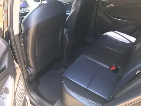 TRACKER 1.2 Turbo Premier