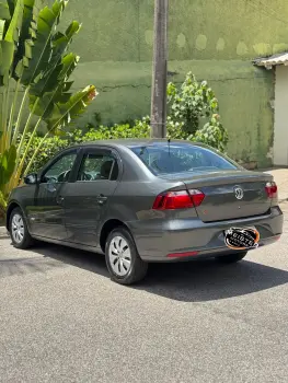 VOYAGE 1.0 12V MPI Totalflex City