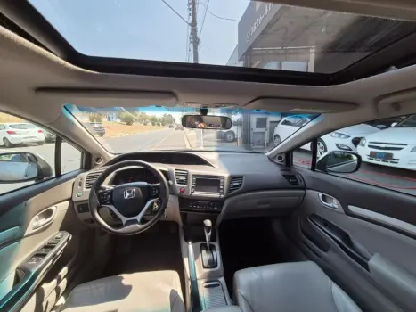 Civic Sedan EXS 1.8/1.8 Flex 16V Aut. 4p