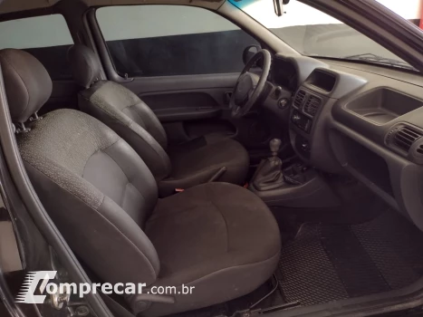 CLIO 1.0 Authentique 8V