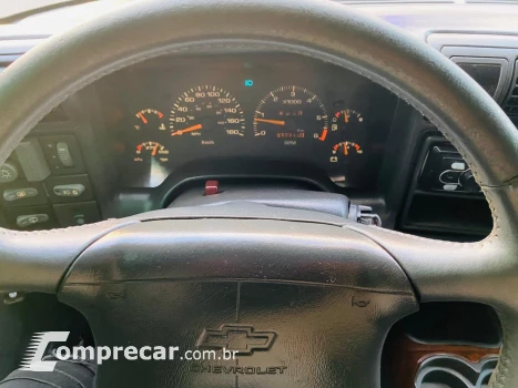 BLAZER 4.3 SFI DLX Executive 4X2 V6 12V