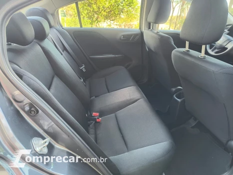 CITY 1.5 DX Sedan 16V