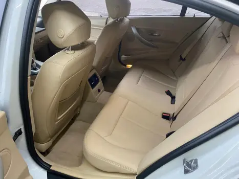 320I 2.0 16V 4P ACTIVE TURBO AUTOMÁTICO