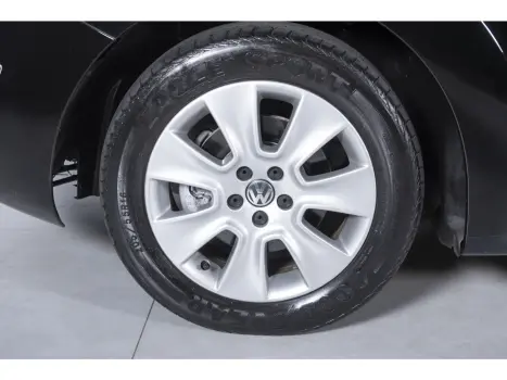 NEW BEETLE 2.0 MI 8V GASOLINA 2P TIPTRONIC