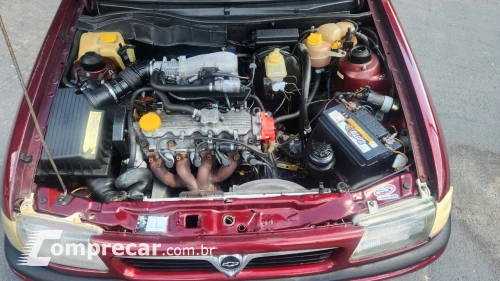 ASTRA 2.0 MPFI GLS 8V