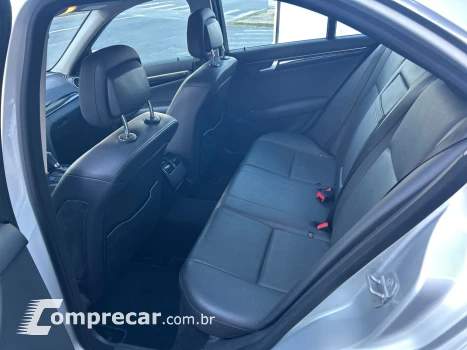 C 180 1.8 Cgi Classic 16V Turbo Gasolina 4P Automático
