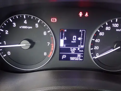 CRETA 1.6 16V Attitude