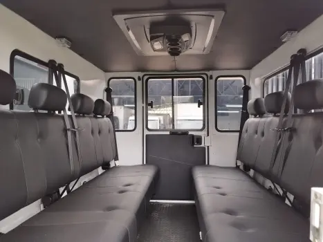 Delivery 6.170 (carroceria + Cabine Suplementar)