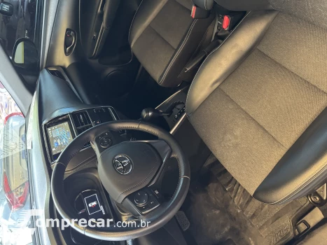 YARIS 1.5 16V XS Connect