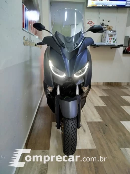 XMAX 250