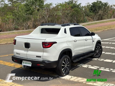 TORO 2.0 16V Turbo Ultra 4WD