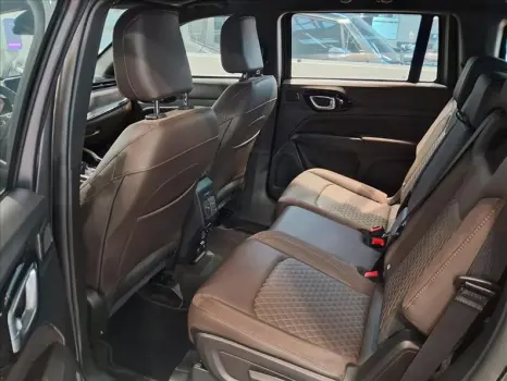 COMMANDER 1.3 T270 Turbo Overland