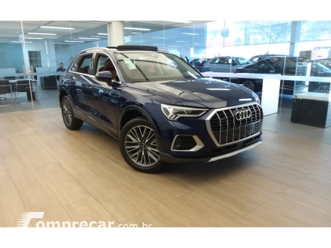 Audi Q3 2.0 40 TFSI GASOLINA PERFORMANCE QUATTRO TIPTRONIC 4 portas