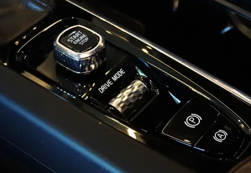 XC60 2.0 T5 Momentum