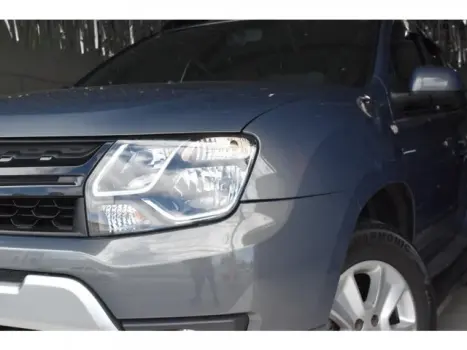 DUSTER - 2.0 DYNAMIQUE 4X2 16V 4P AUTOMÁTICO