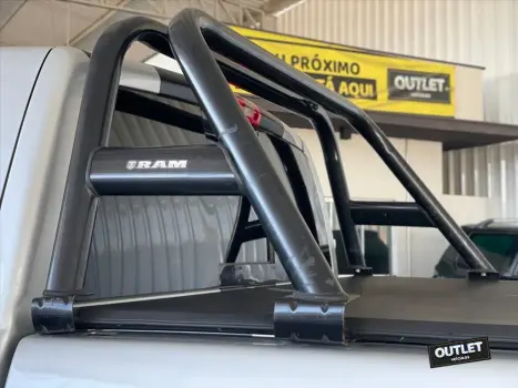 RAM 5.9 2500 SLT 4X4 CD I6 24V TURBO DIESEL 4P AU