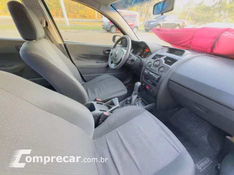 MÉGANE 1.6 Extreme Sedan 16V