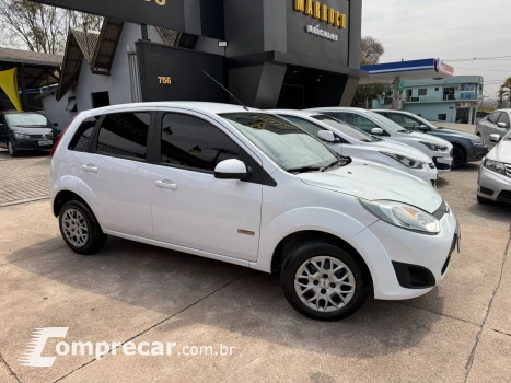 FORD FIESTA 1.6 MPI Class 8V 4 portas