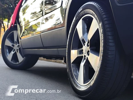 TRACKER 1.8 MPFI LTZ 4X2 16V FLEX 4P AUTOMÁTICO