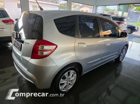 FIT 1.4 LX 16V
