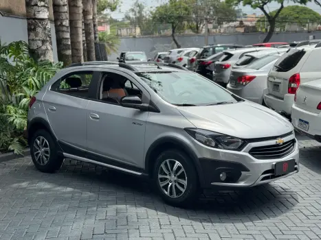 CHEVROLET ONIX 1.4 MPFI Activ 8V 4 portas