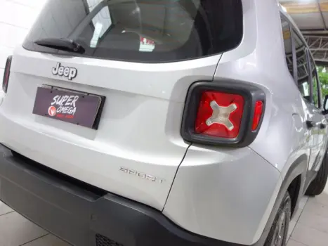 RENEGADE - 1.8 16V SPORT 4P AUTOMÁTICO