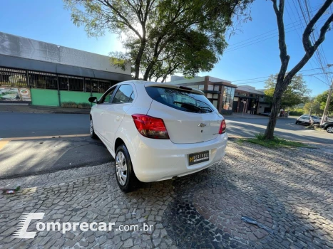 ONIX HATCH LT 1.4 8V FlexPower 5p Mec.