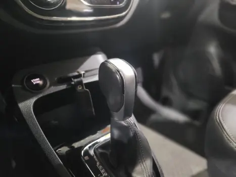 CAPTUR Intense 2.0 16V Flex 5p Aut.