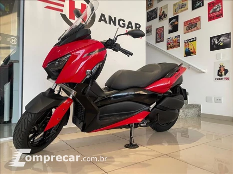 Yamaha XMAX 250 CONNECTED ABS