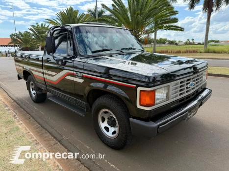 D20 4.0 Custom DE Luxe CS 8V