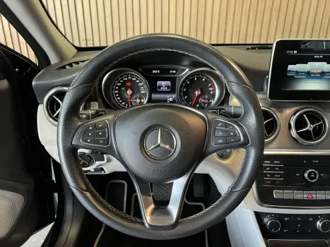 GLA 200 1.6 CGI FLEX ADVANCE 7G-DCT