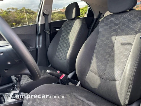 HB20 1.6 COMFORT PLUS 16V FLEX 4P MANUAL