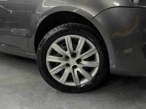 FOX 1.0 MI 8V FLEX 4P MANUAL