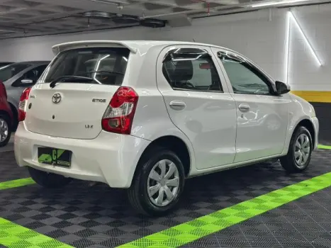 ETIOS HATCH - 1.3 X 16V 4P MANUAL