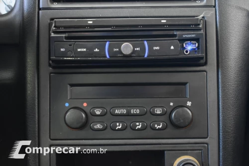 ASTRA 2.0 MPFI CD Sedan 8V