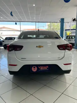 ONIX 1.0 Turbo Plus LT