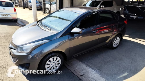 Hyundai HB20S 1.6 Comfort Plus 16V 4 portas